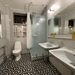Aday - Large Terrace And 2 Bedrooms In The Heart Of 兰德斯